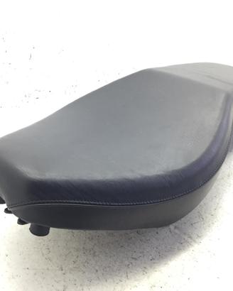 KEEWAY SUPERLIGHT 125 SELLA SADDLE CON 2 PICCOLI S