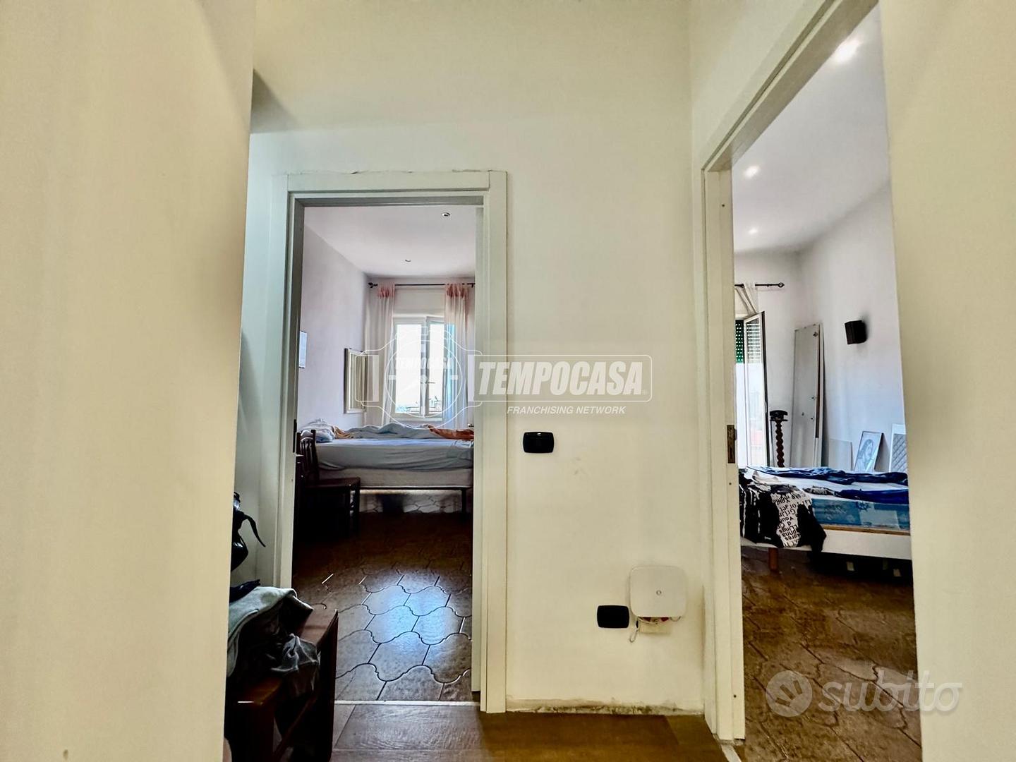 Appartamento – Napoli, San Ferdinando, Municipalità 1 - Vista 2