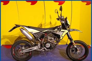 FANTIC MOTOR Motard 125 Garantita e Finanziabile