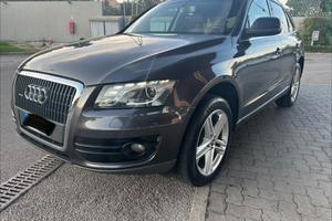 Audi Q5 2.0 TDI 170 CV quattro