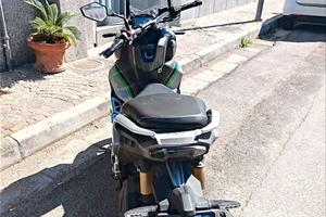 scooter brera anno 2023 da cambiare parabrezza