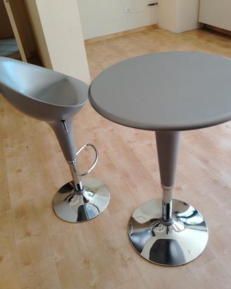 Tavolo sedia moderni