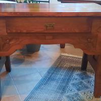 scrivania o consolle 