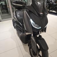 Yamaha X-Max 300