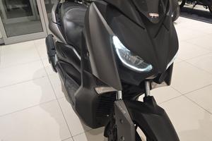 Yamaha X-Max 300