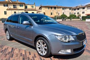 Skoda Superb 2.0 tdi anno 2012