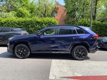 RAV4 Toyota