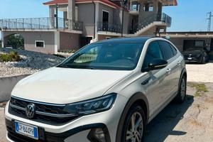 Volkswagen taigo 1.0 tsi R-Line 110 cv