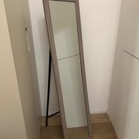 Specchio da terra a figura intera