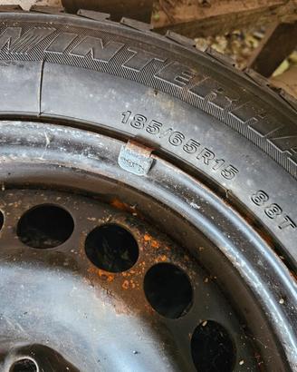 Cerchi da 15 con gomme