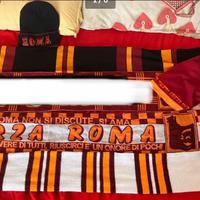 sciarpe,cappello,maglia  ROMA