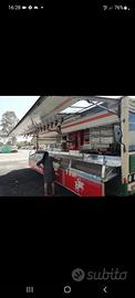 Autonegozzio FOOD TRUCK panini