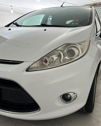 Ford fiesta 1.4 TDCI Titanium