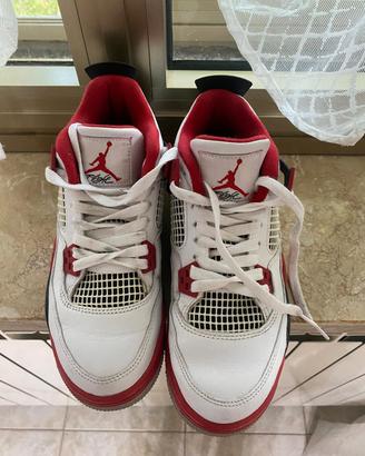 Jordan retro 4 Fire 