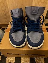 Nike air jordan 1 mid