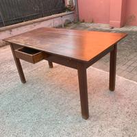 vecchio tavolo da cucina