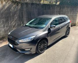 Ford Focus 1.5 Tdci 120 cv St line