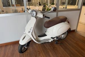Piaggio Vespa primavera 50 E5