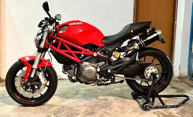 Ducati Monster 796+ 2012