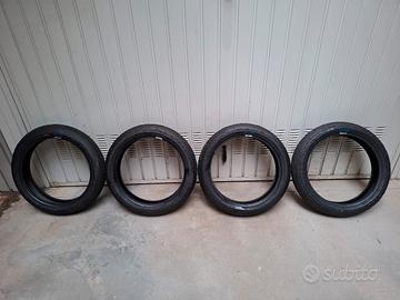 Gomme 120/70/R17 Pirelli Superbike SC1