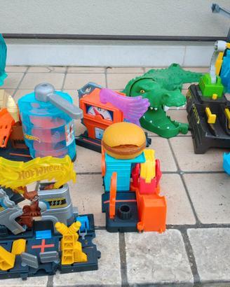 Mega lotto piste e set Hot Wheels City 