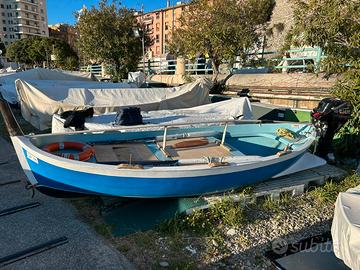 Gozzo in vetroresina + possibilità posto barca