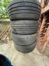 Gomme 205/45/17