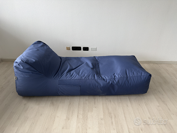 Lettino pouf imbottito moderno – come nuovo