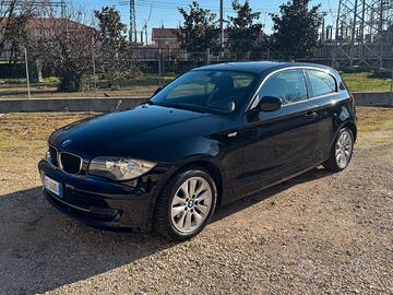 BMW Serie 1 (E81) - 2010