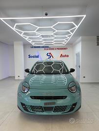 Fiat 600 Hybrid 110 CV DCT MHEV La Prima