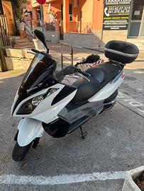 Kymco Downtown 300