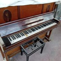 5 pianoforti da sistemare o arrdamento