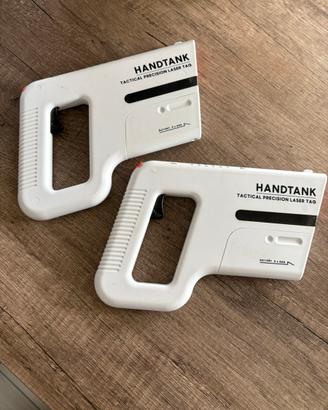 Pistole laser Handtank