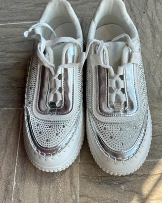 Scarpe da donna con strass