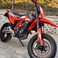 Ktm 690 smc r 2023