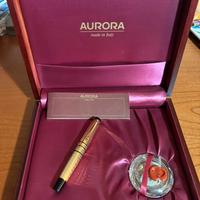 Penna stilografica Aurora Colombo 500 anni scopert