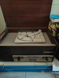 radio a valvole AM e FM, con stereo