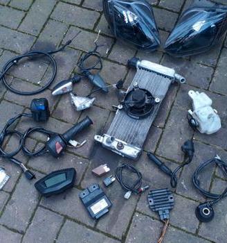 GPR 125 4T '10 : km devio fari regolatore