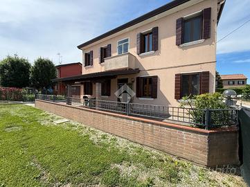 CASA SEMINDIPENDENTE A MIRANO