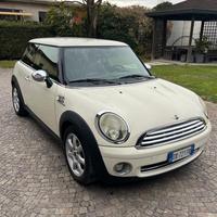 Mini one mod. 1.4 16V Abbey Road