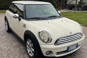 Mini one mod. 1.4 16V Abbey Road