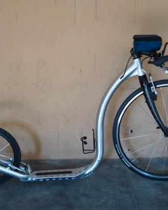 Monopattino Kickbike