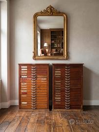 Coppia di cassettiere tipografiche vintage