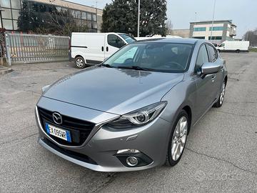Mazda 3 Mazda3 2.2 Skyactiv-D Exceed