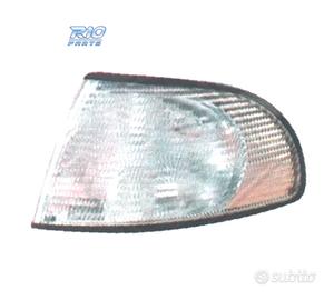 INDICATORE DI DIREZIONE ANTERIORE SINISTRO AUDI A4