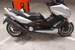 TMAX 500 