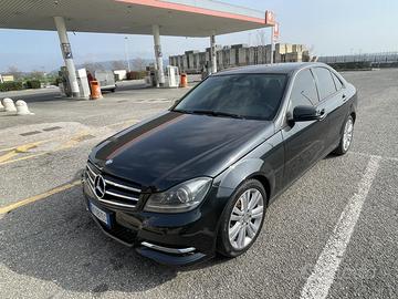 Mercedes Benz W204