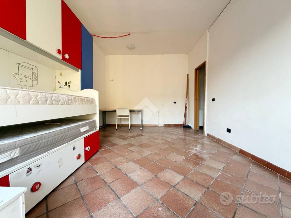 Appartamento – Napoli, Rione Cavalleggeri Aosta, Municipalità 10 - Altro