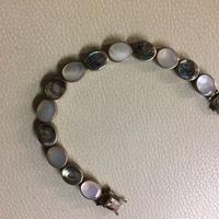 Braccialetto in argento e madreperla