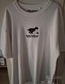 T-Shirt Pull&Bear bianca stlizzata
